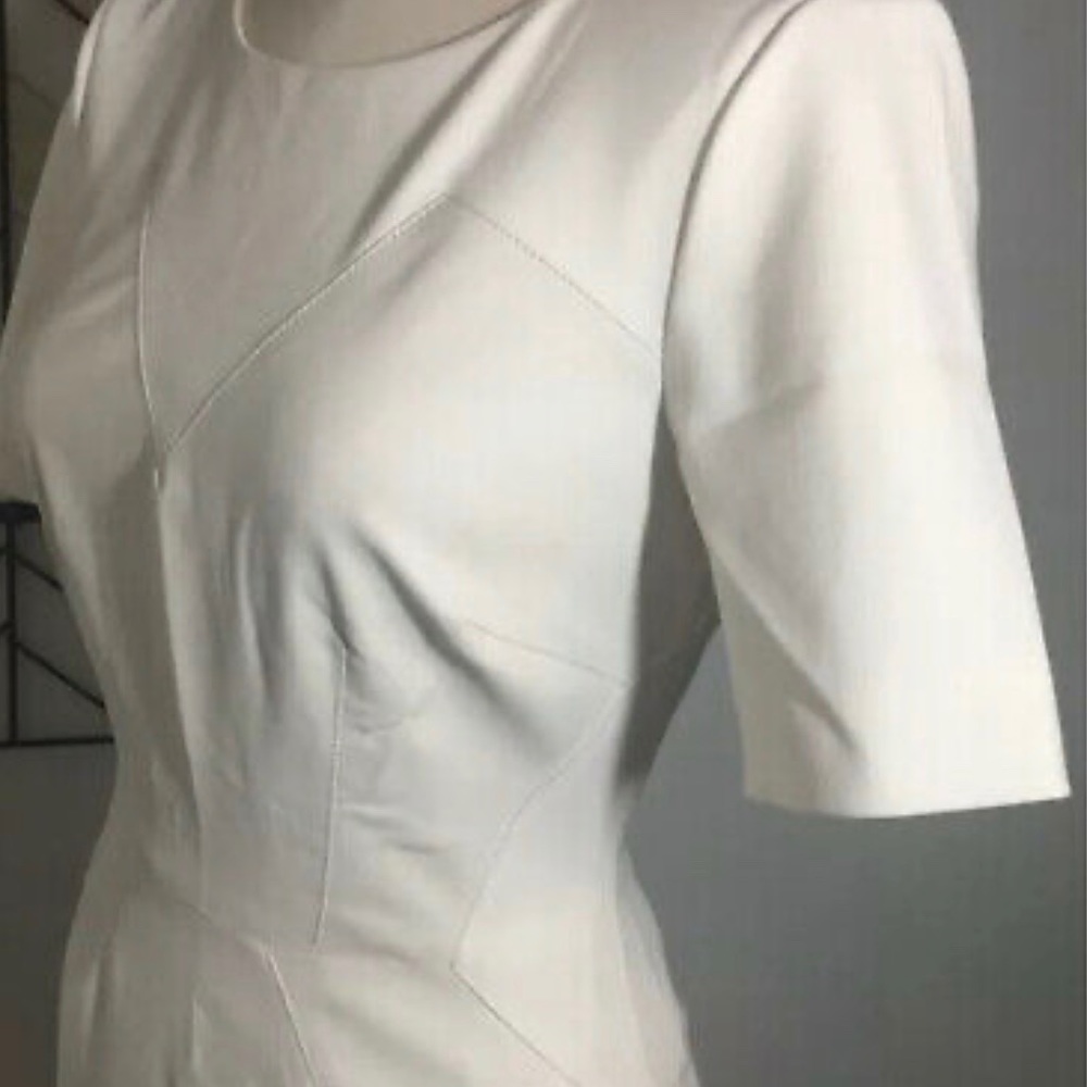 Dress - Picture 7 of 7